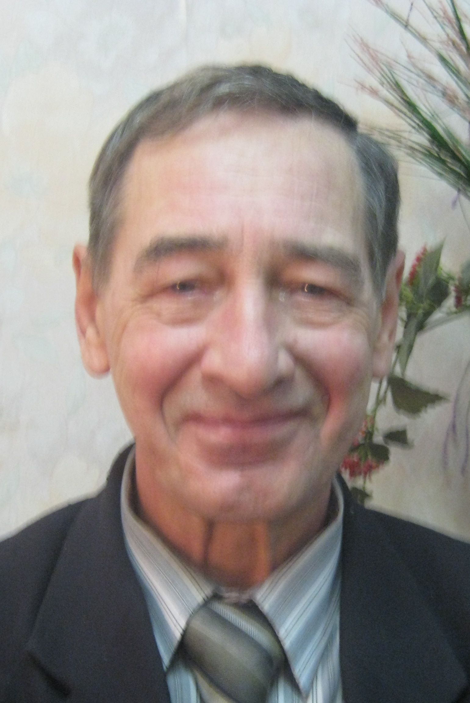 Тутуев Валерий Дмитриевич